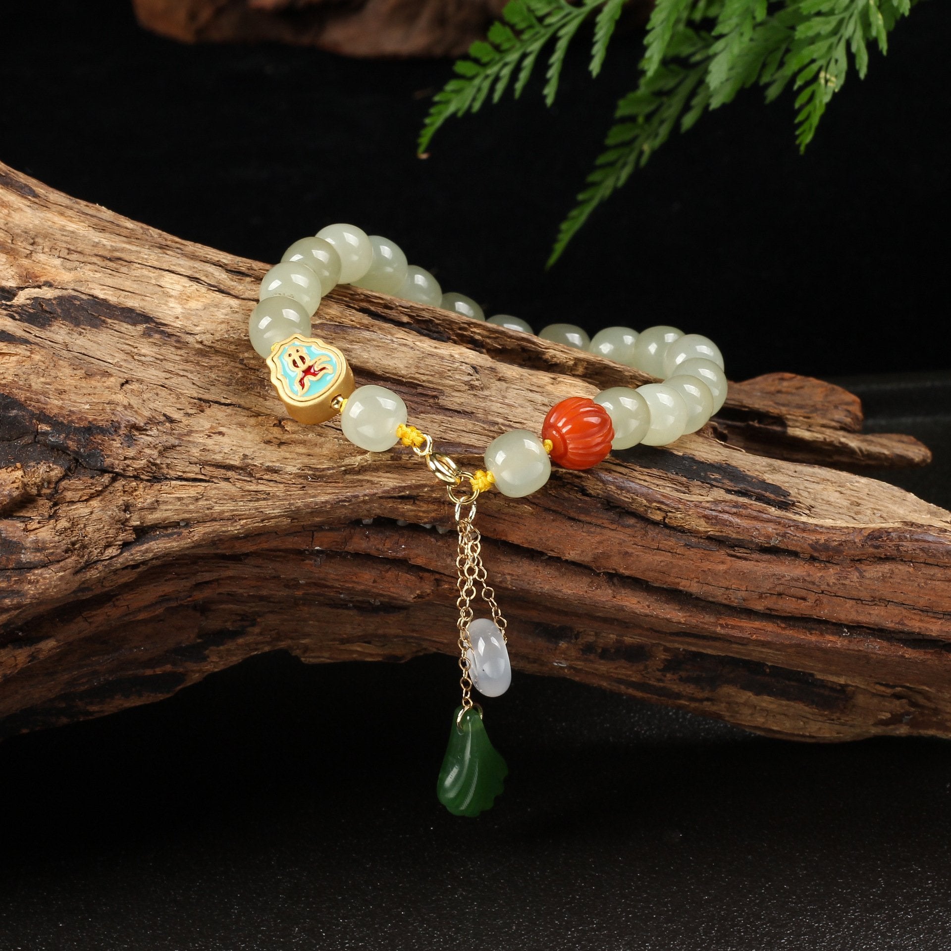 Green Jade Elegant Charm Bracelet - Buddha Walks Shop