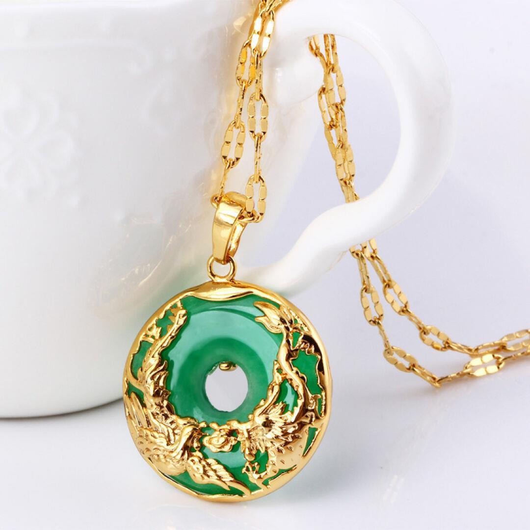 Green Jade Feng Shui Necklace - Buddha Walks Shop